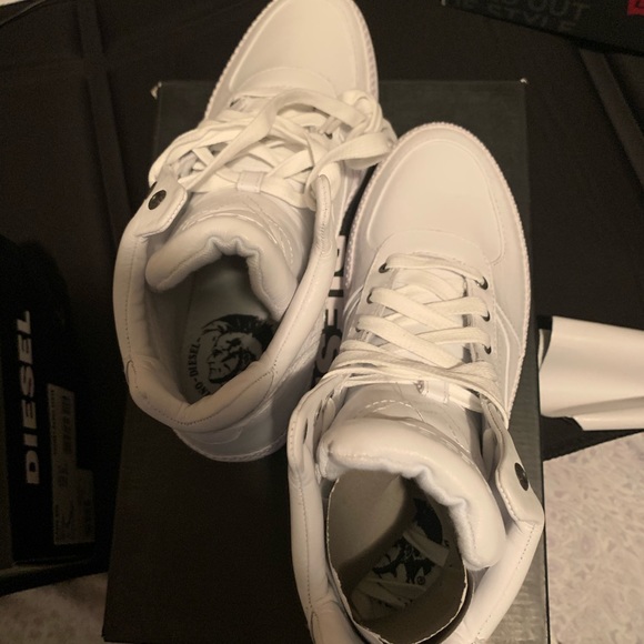 Diesel shoes Brand New High Cut - Picture 3 of 3
